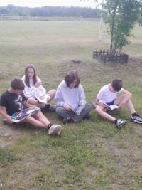 Czytanie na Polanie