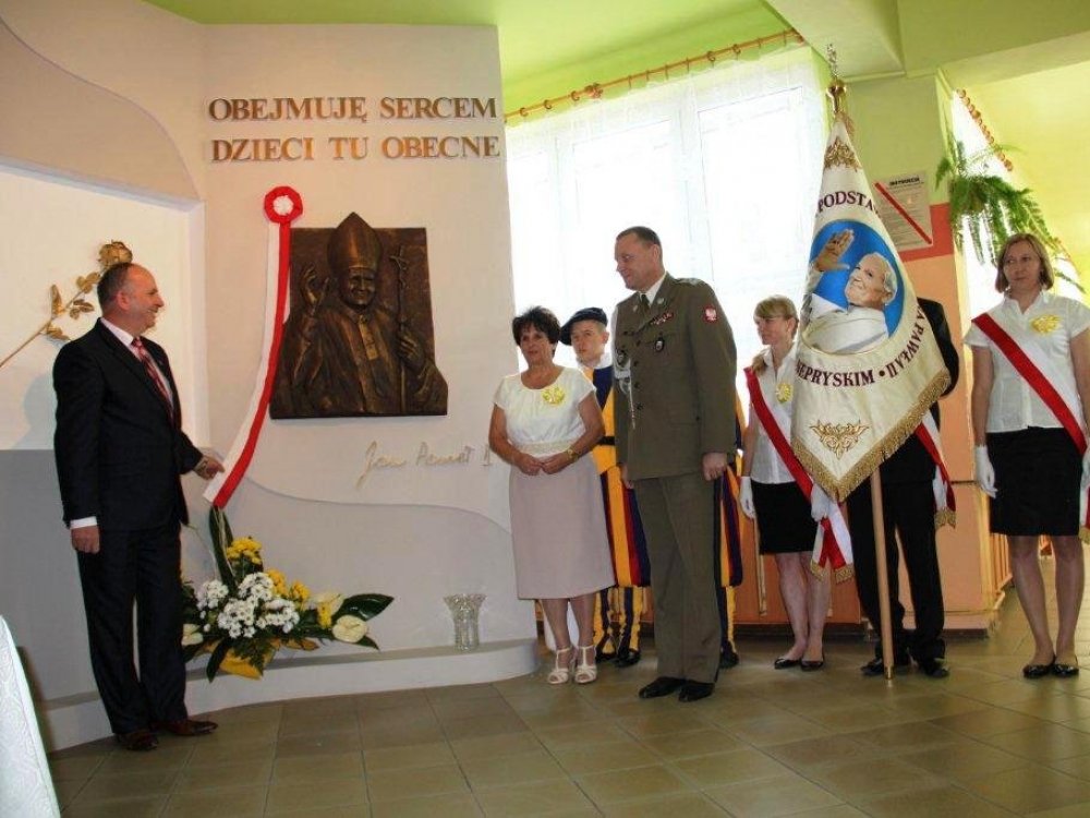 Uroczystość nadania imienia Jana Pawła II